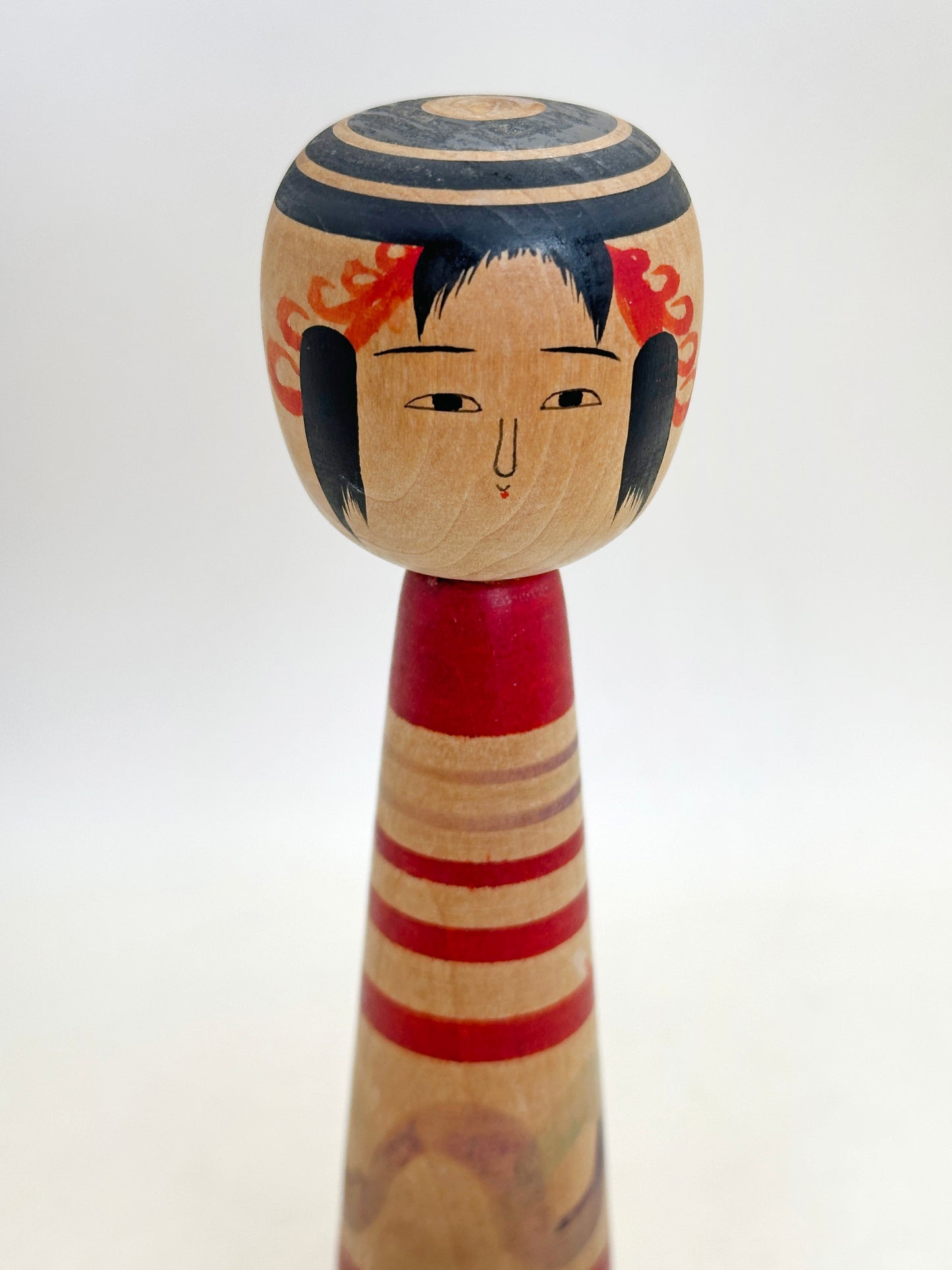 K18159 - Traditional Tsuchiyu Kokeshi by Kazue Abe 阿部計英
