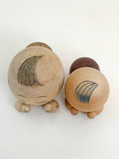 K05070 - Omiyage Kokeshi from Hakone Onsen 箱根