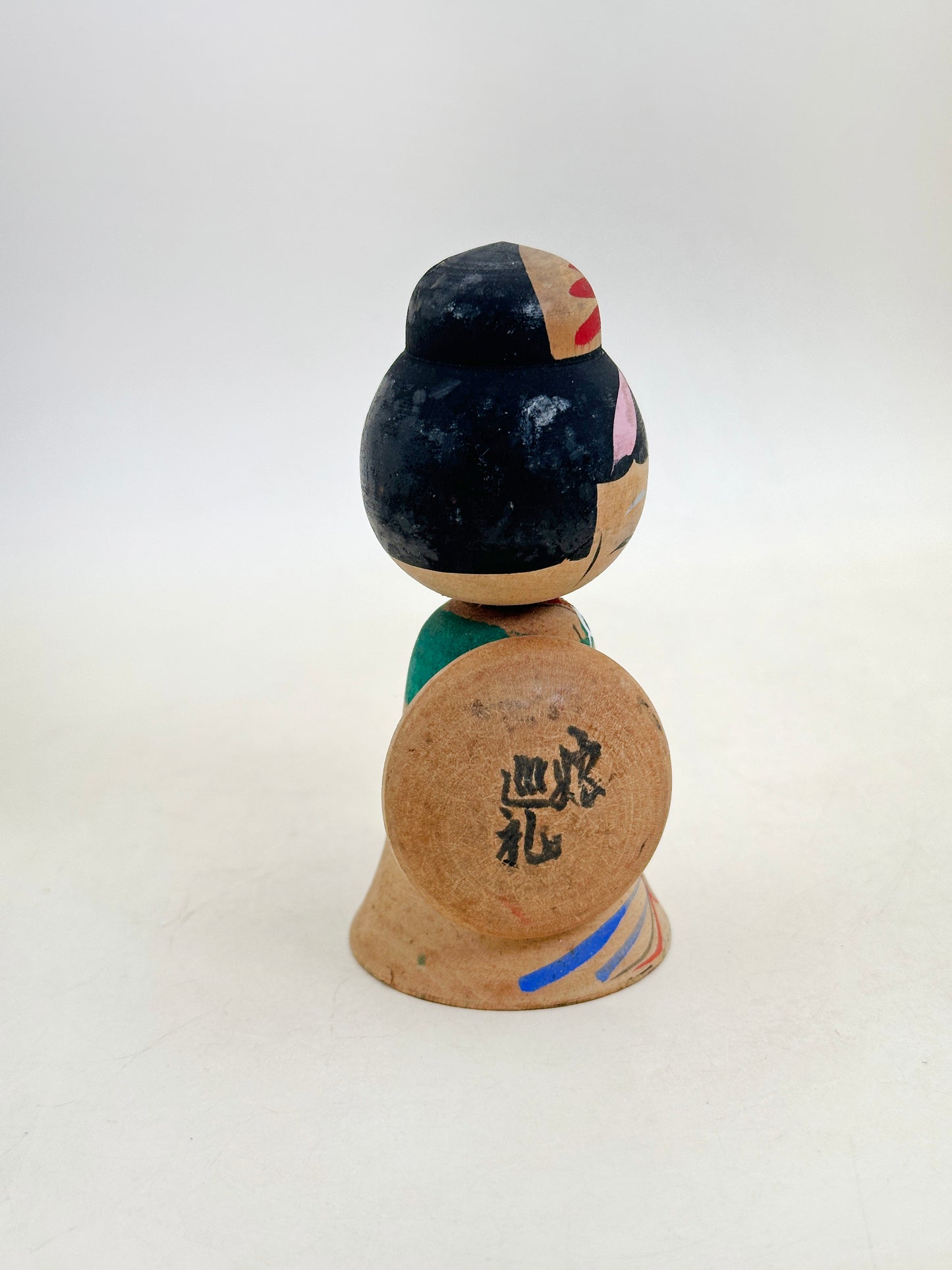 K10233 - Omiyage Kokeshi of Pilgrim Maiden Doll 娘巡礼