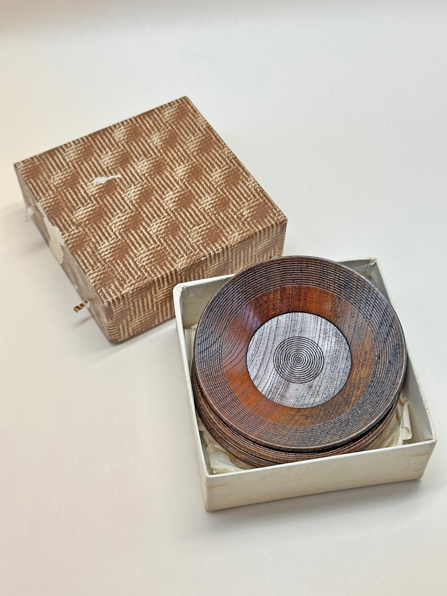 TB62 - Japan Wooden Tea Saucers Set 木製茶托