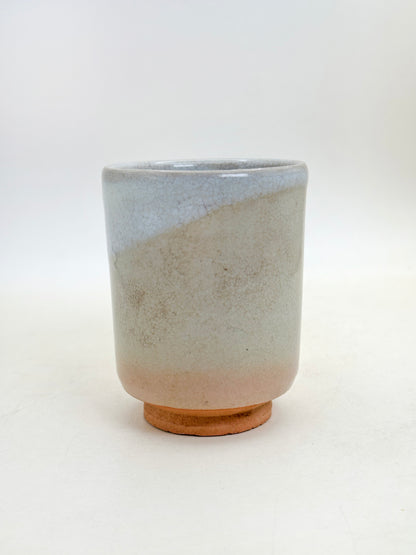 TB300 - Hagi-yaki yunomi tea cup 萩焼
