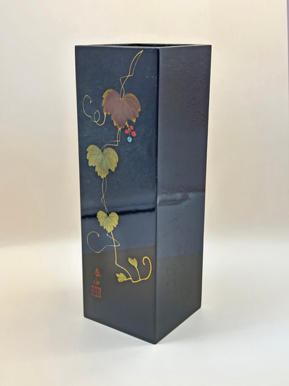 TB56 - Wajima-nuri Flower Vase with Copper Liner 輪島塗