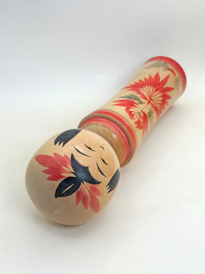 K25186 - Naruko Kokeshi by Suzuko Sato 佐藤すづ子