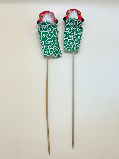 FT224 - Shishi Lion Head Decoration on a Stick 獅子頭