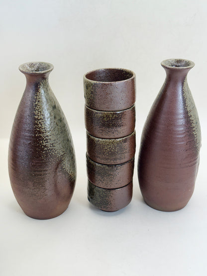TB457 - Tamba Tachikui Ware Sake Set 立杭焼