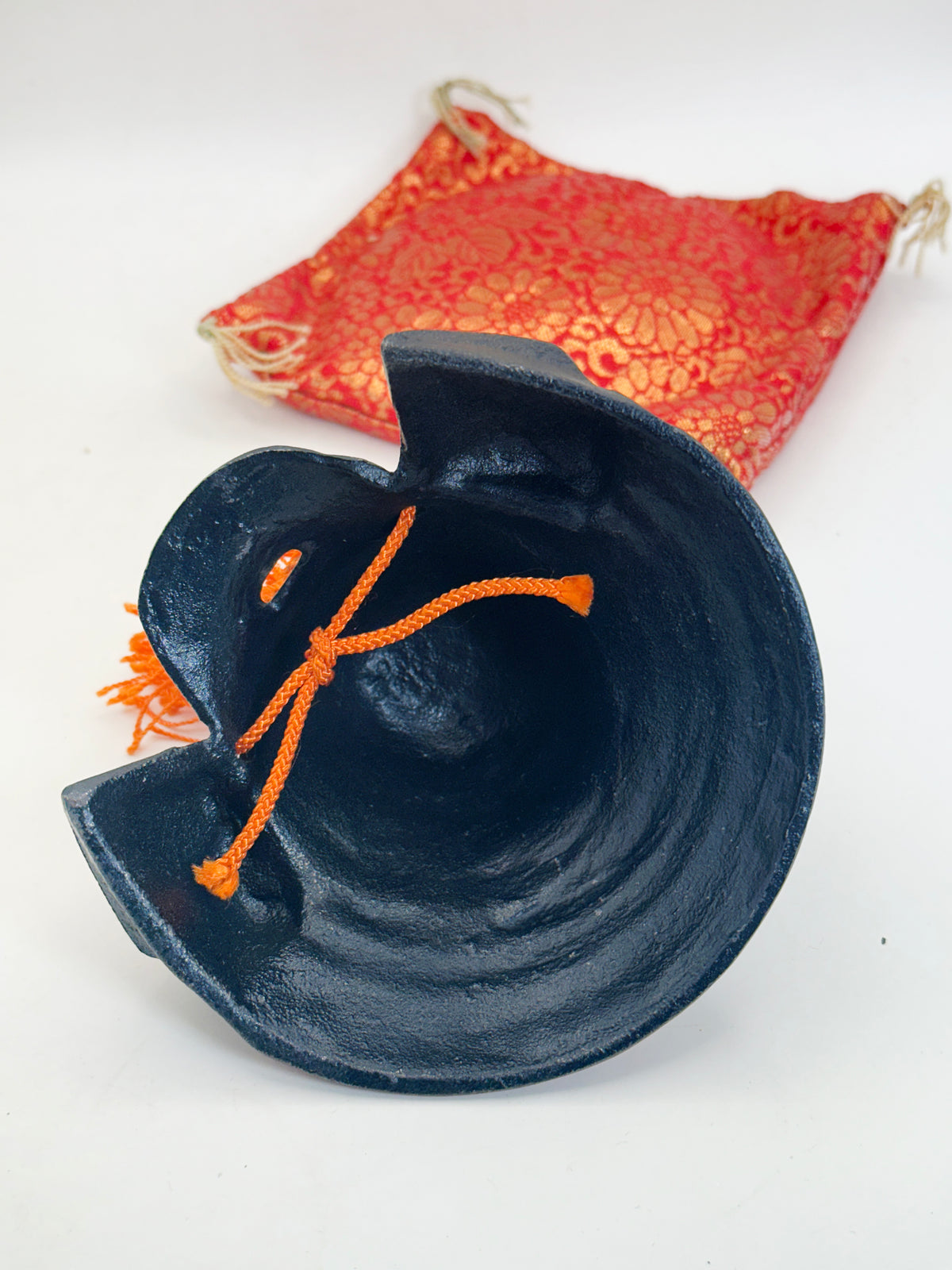 FT623 -  Cast Iron Samurai Helmet Ornament 兜