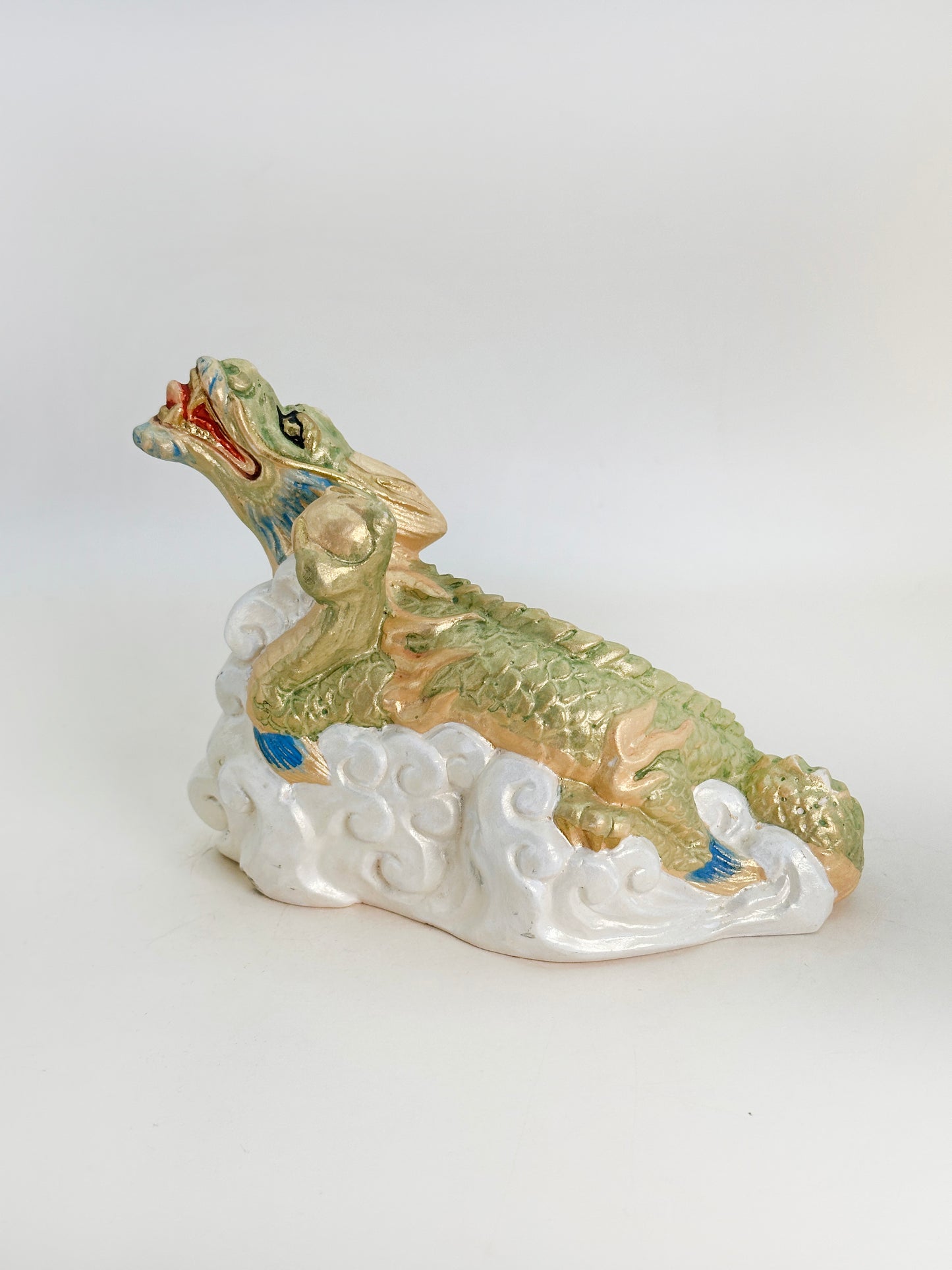 FT335 - Hakata Doll – Rising Dragon Figurine 寿昇龍