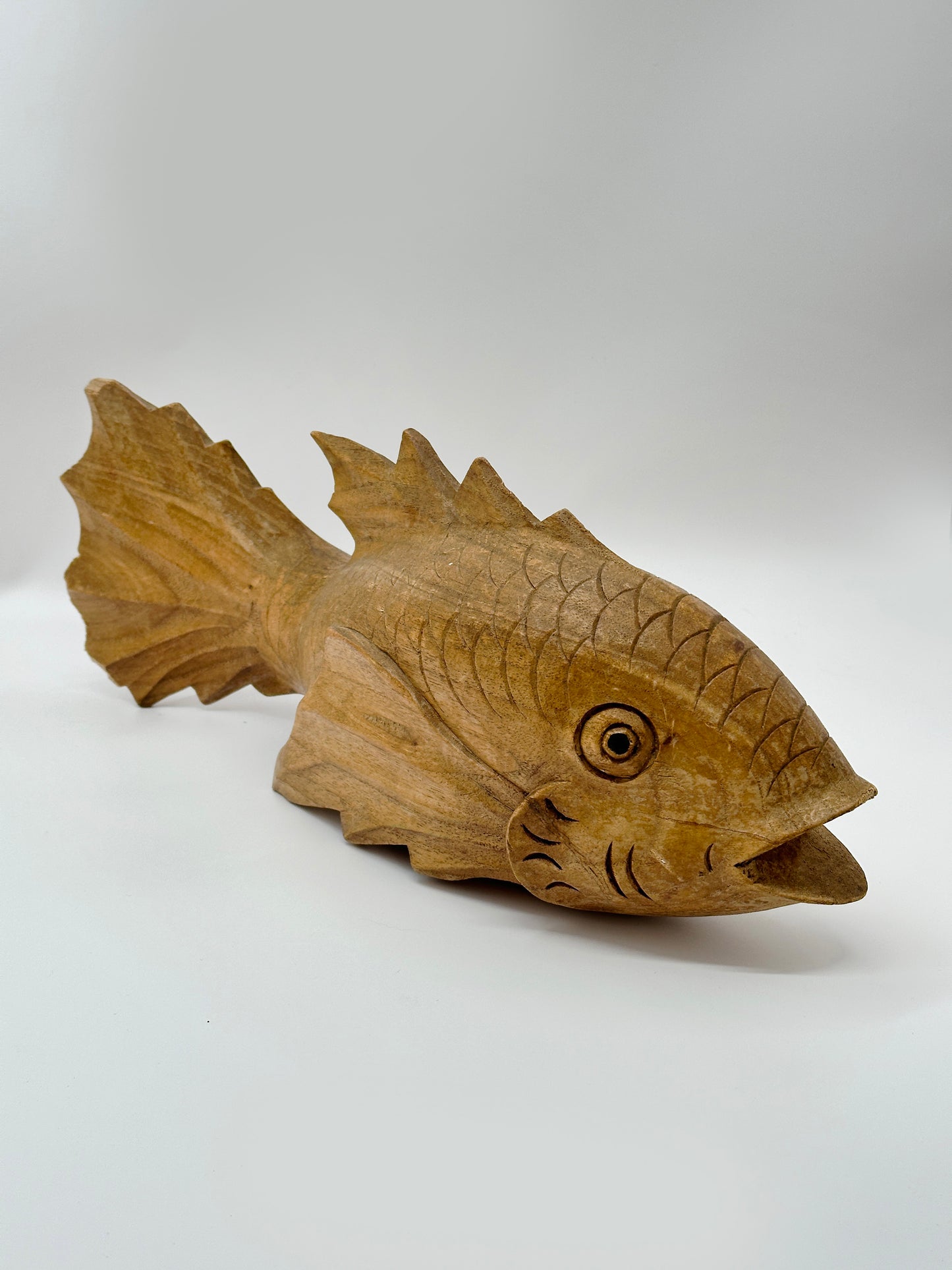 FT230 - Japanese Ittobori koi fish Wood Carve 一木彫りの鯉