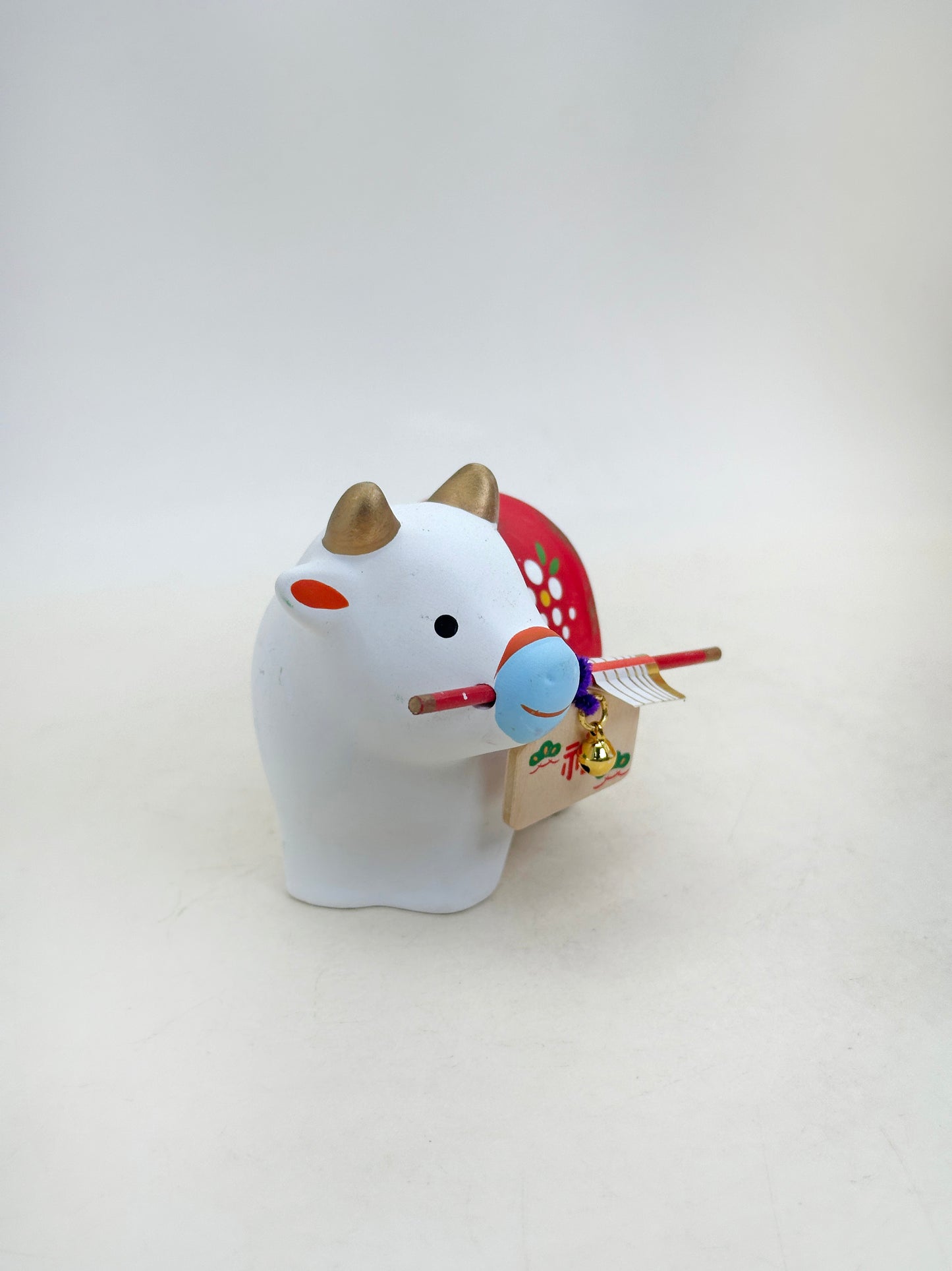 FT476 - Zodiac Cow figurine by Yakushigama 薬師窯