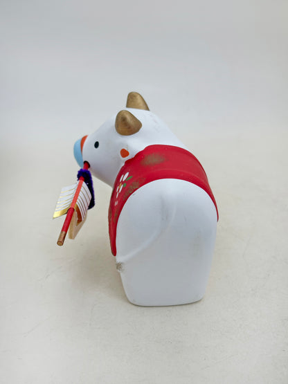 FT476 - Zodiac Cow figurine by Yakushigama 薬師窯