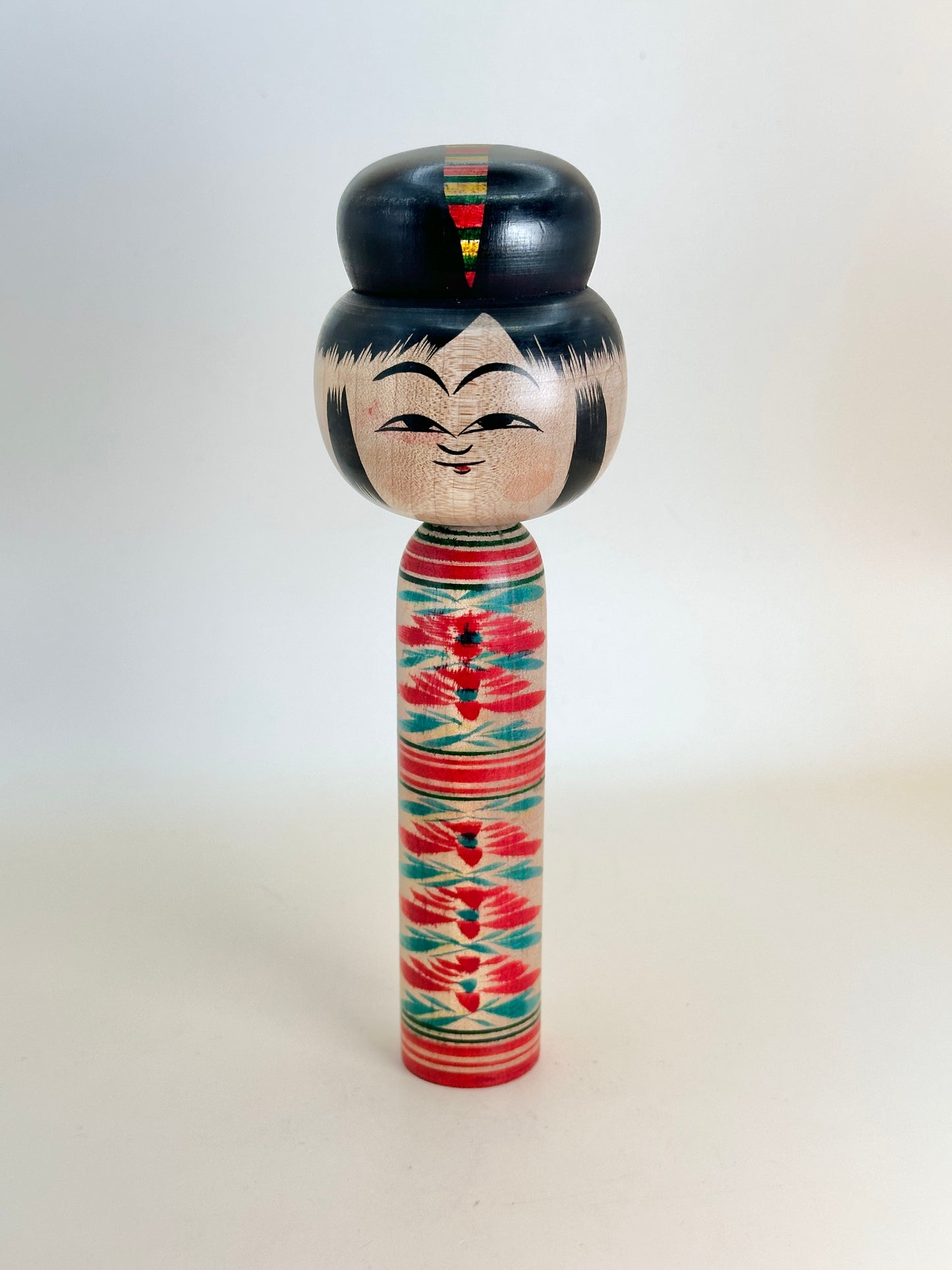 K15074 - Traditional Hijiori Kokeshi by Kobayashi Sadao 小林定雄