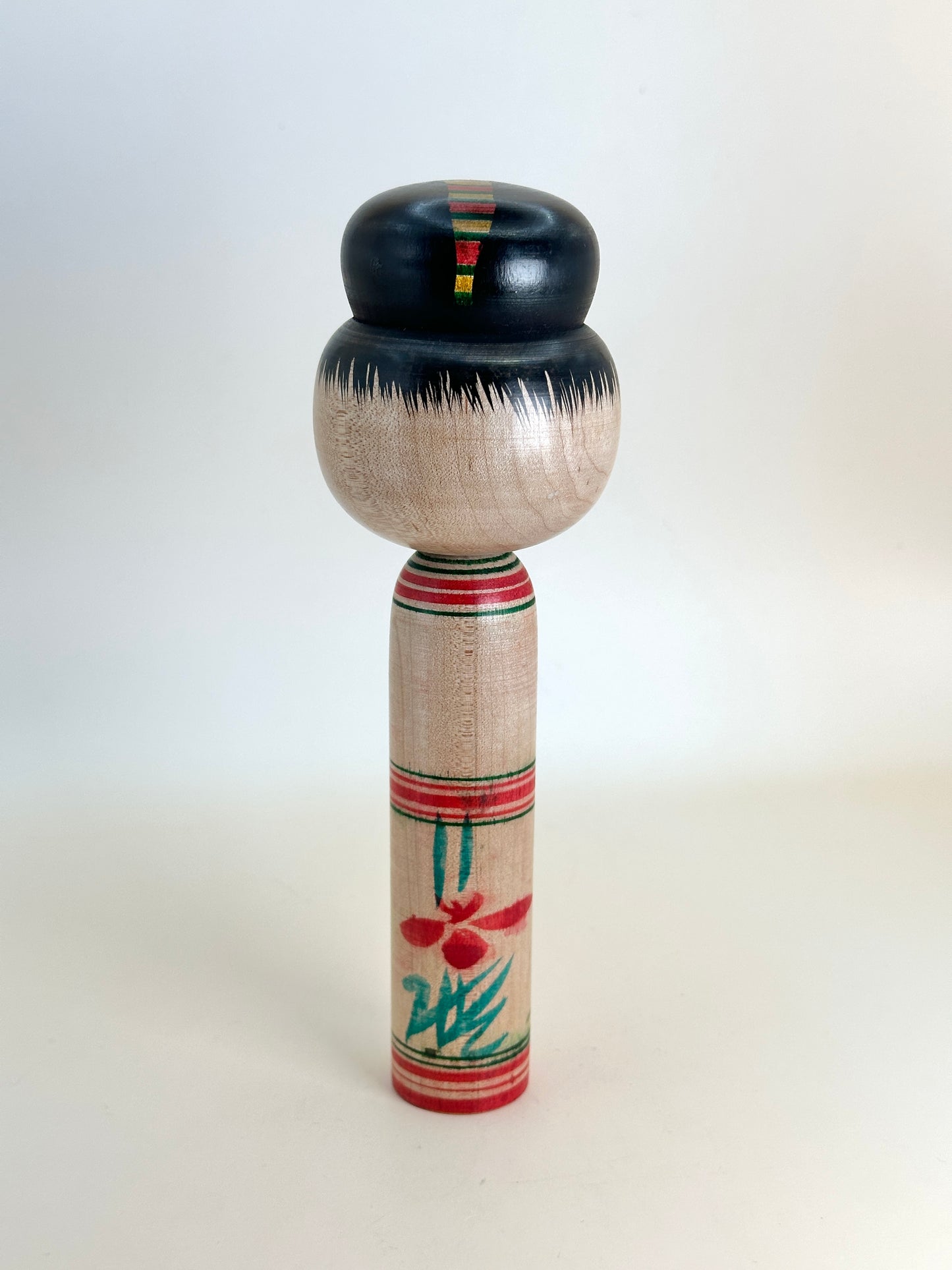 K15074 - Traditional Hijiori Kokeshi by Kobayashi Sadao 小林定雄