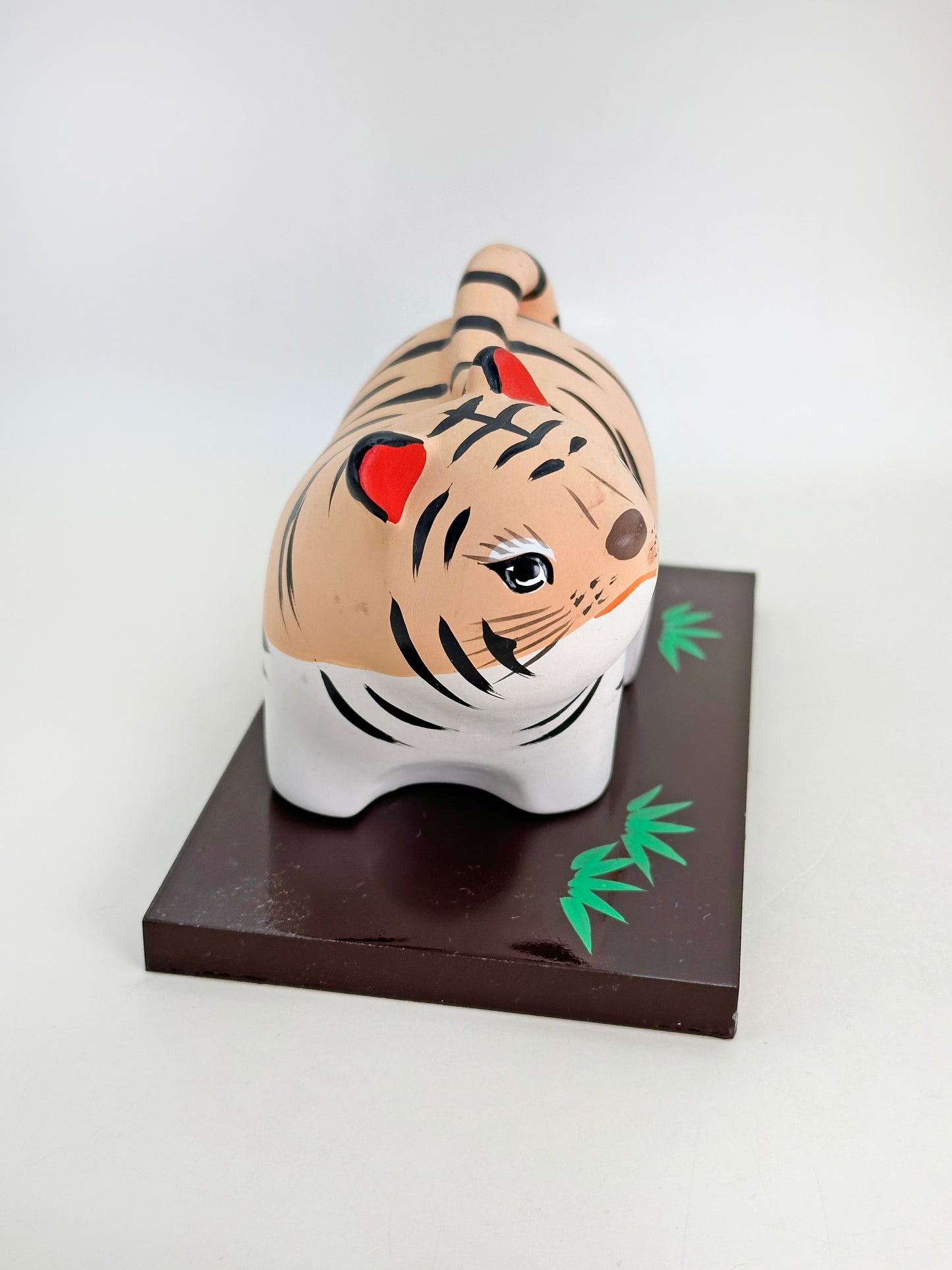 FT340 - Eto Tiger Figurine Kunisadamon 干支 寅