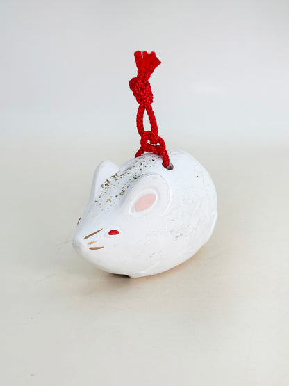 CB202 - Clochette Dorei en argile en forme de rat 子 (Fukuraku)