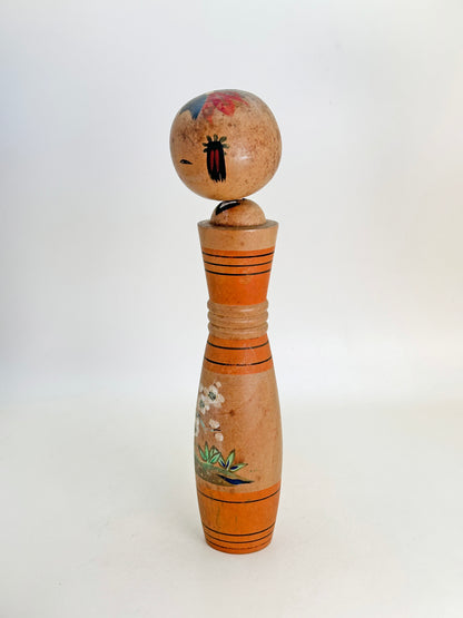 K20135 - Sosaku Kokeshi of Three Friends of Winter 歳寒三友