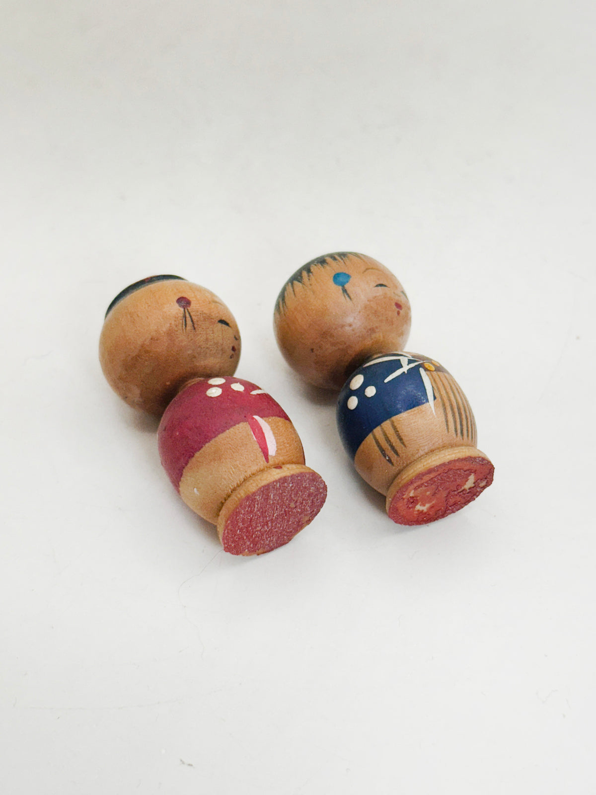 K05087 -  Miniature Donko Kokeshi Pair from Tōhoku 東北