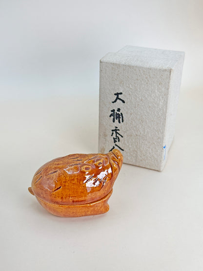 TB50 - Ōhi-yaki incense container box 大樋焼 干支亥香合