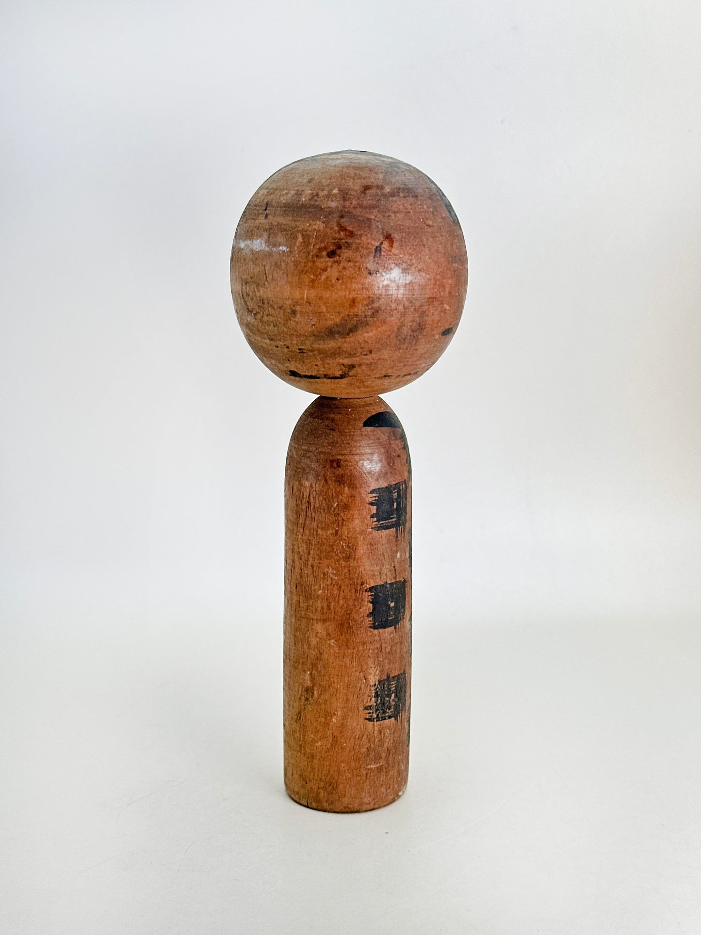 K18140 - Kokeshi Shingata par Matsushima Bunkichi 松島文吉
