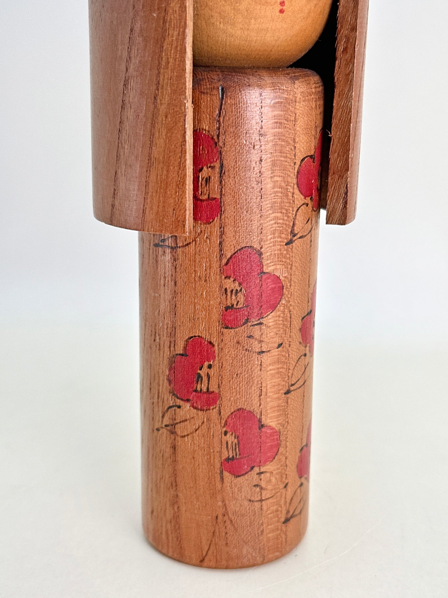 K18142 - Sosaku Kokeshi from Izu Oshima 伊豆大島