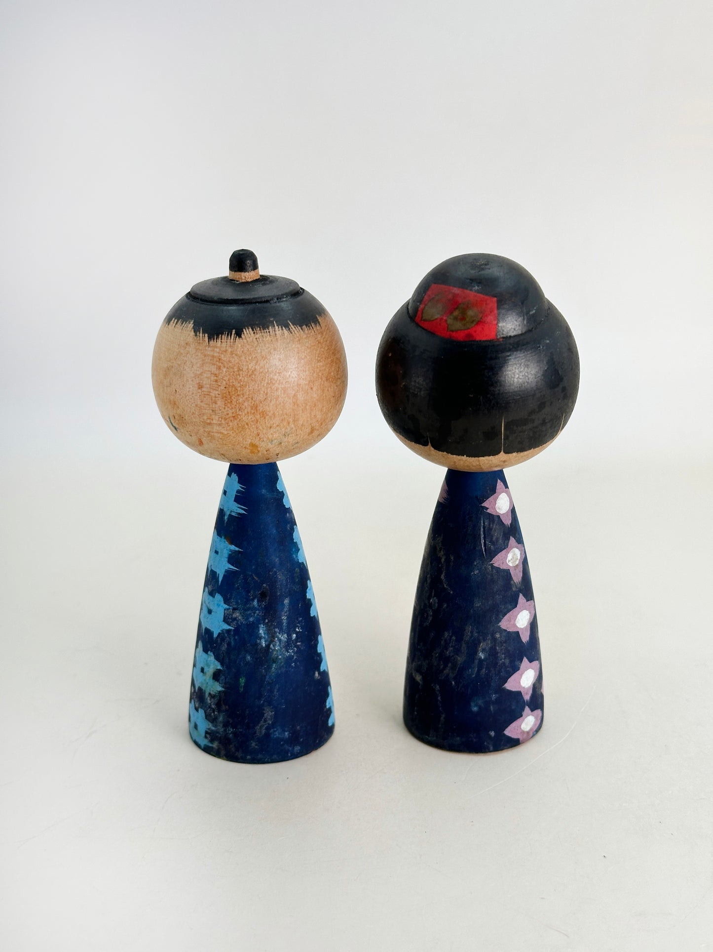 K10192 - Kokeshi Sosaku de Sendai Kokeshiya 仙台