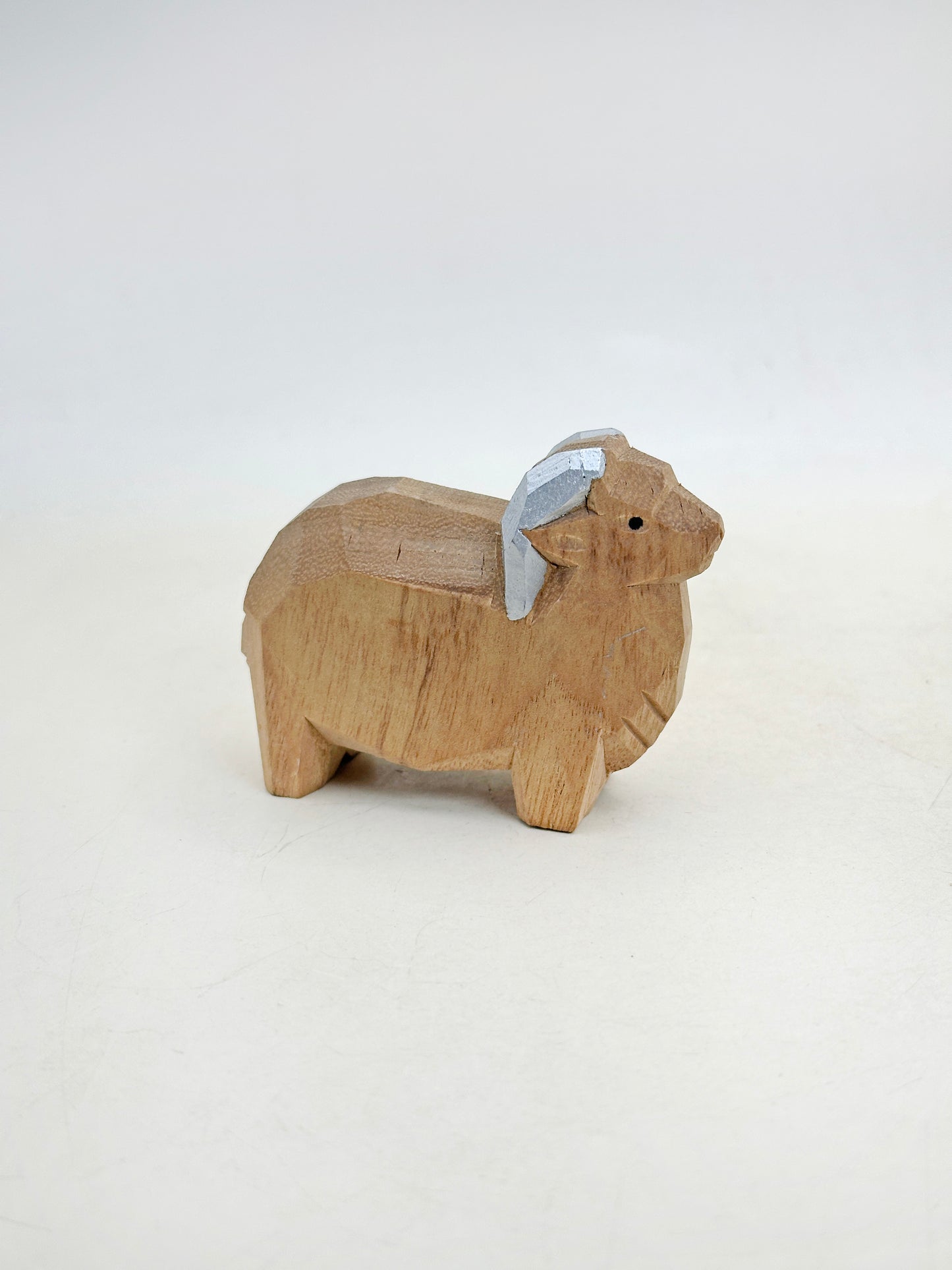 FT486 - Woodcarving figurine from Kasuga Taisha 春日大社