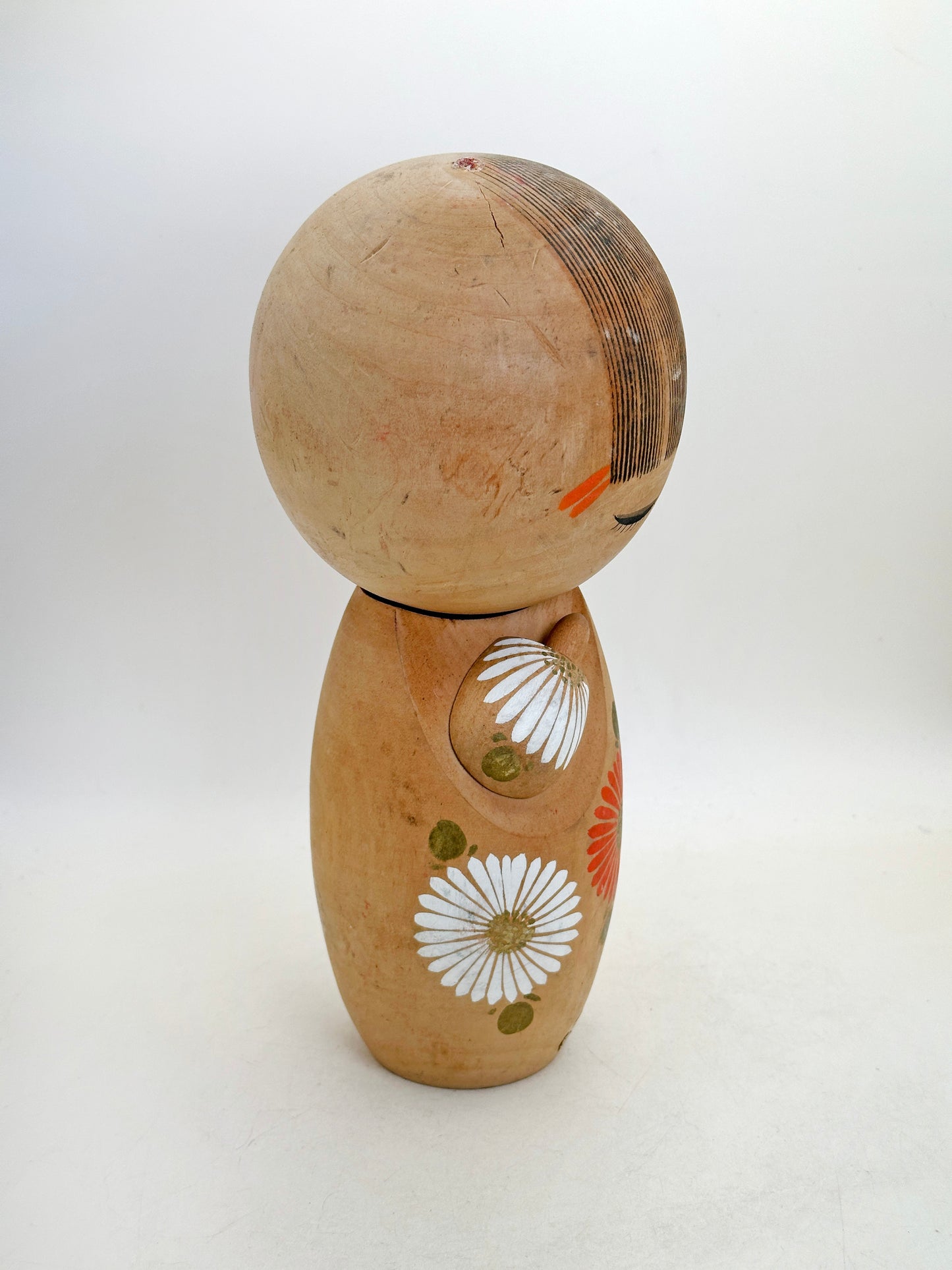 K25189 - Sosaku Kokeshi by Aoki Ryoka 青木蓼華