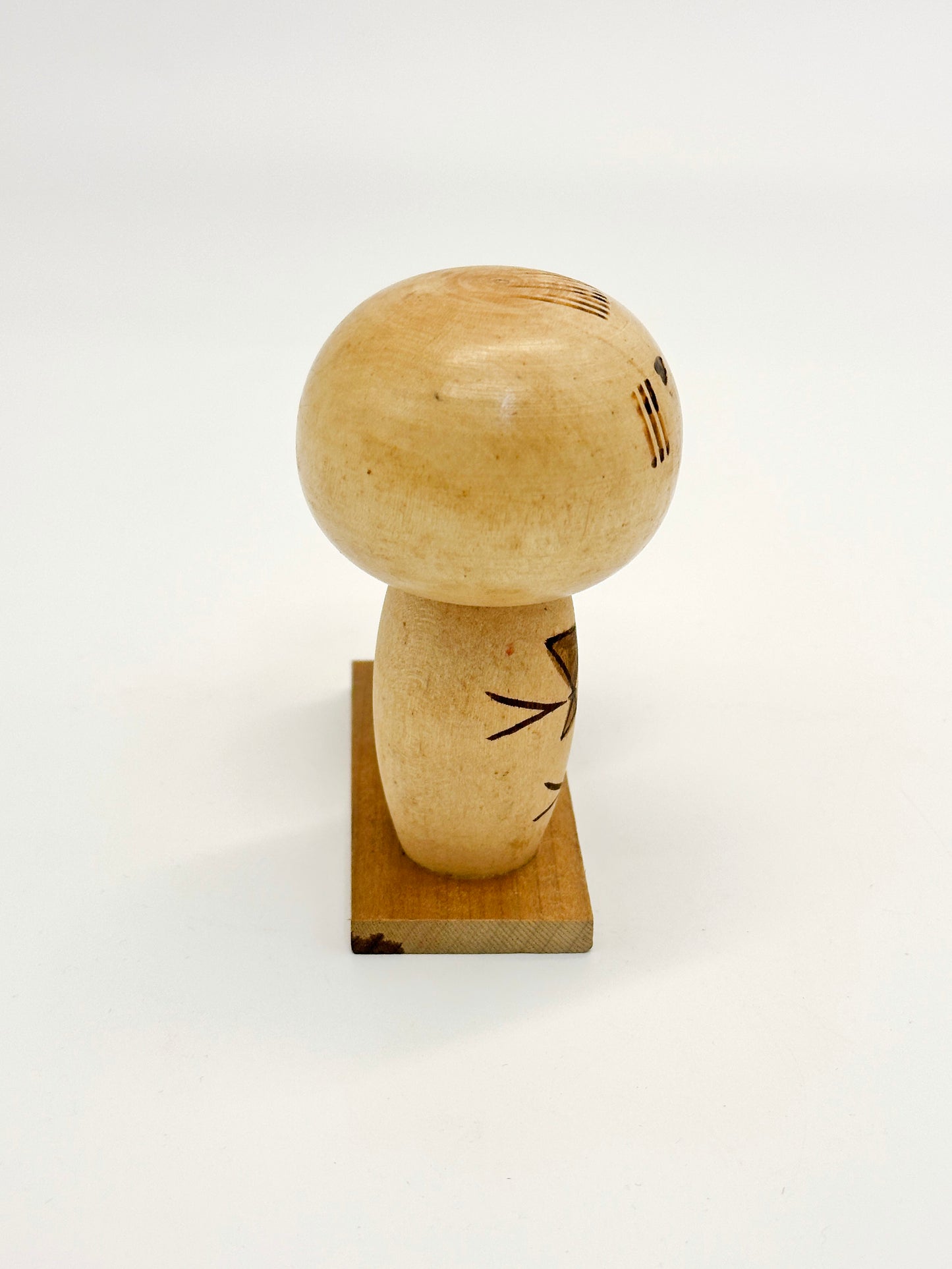 K10194 - Sōsaku Kokeshi by Isamu Yamakawa 山川いさむ