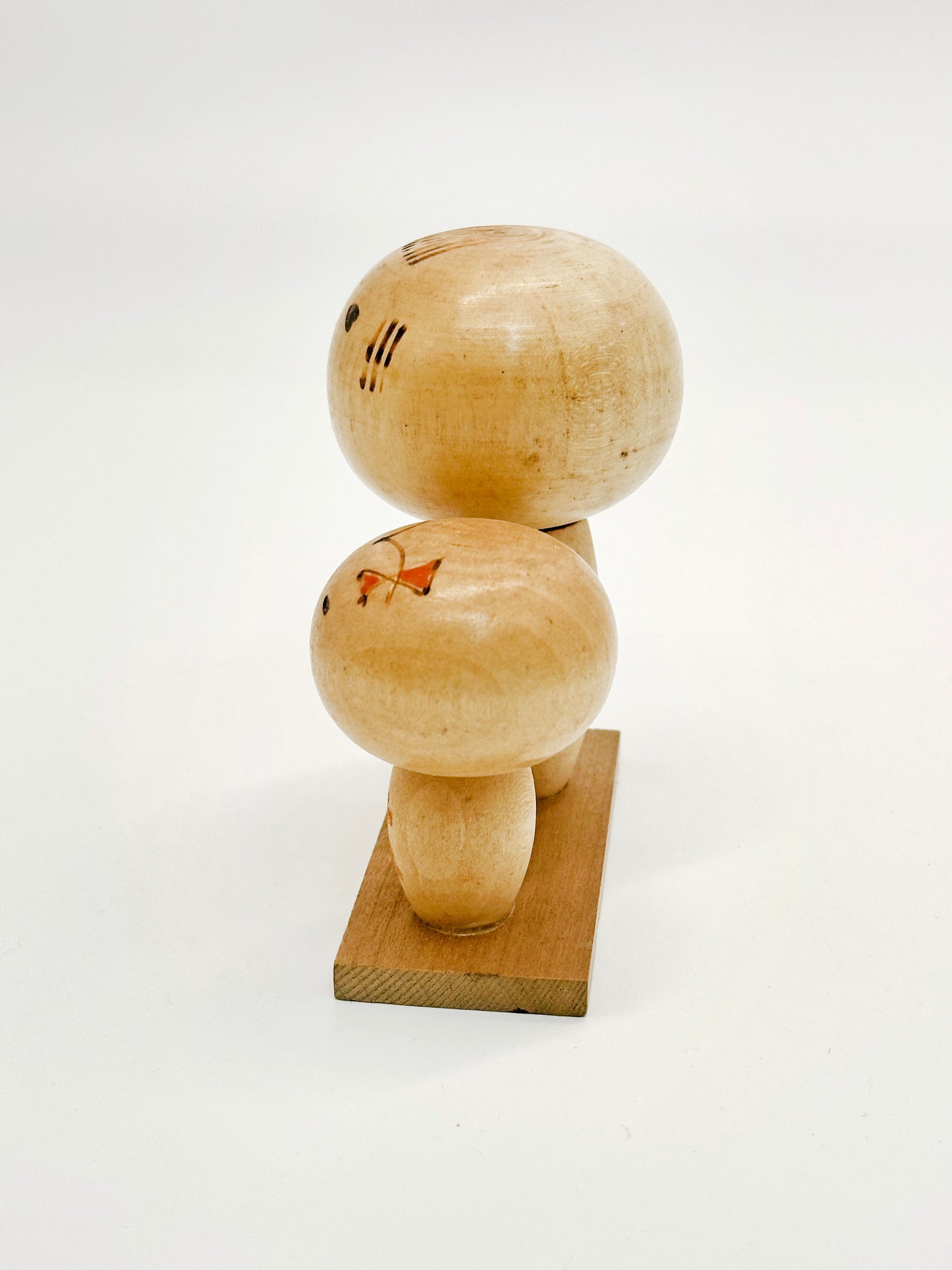 K10194 - Sōsaku Kokeshi by Isamu Yamakawa 山川いさむ