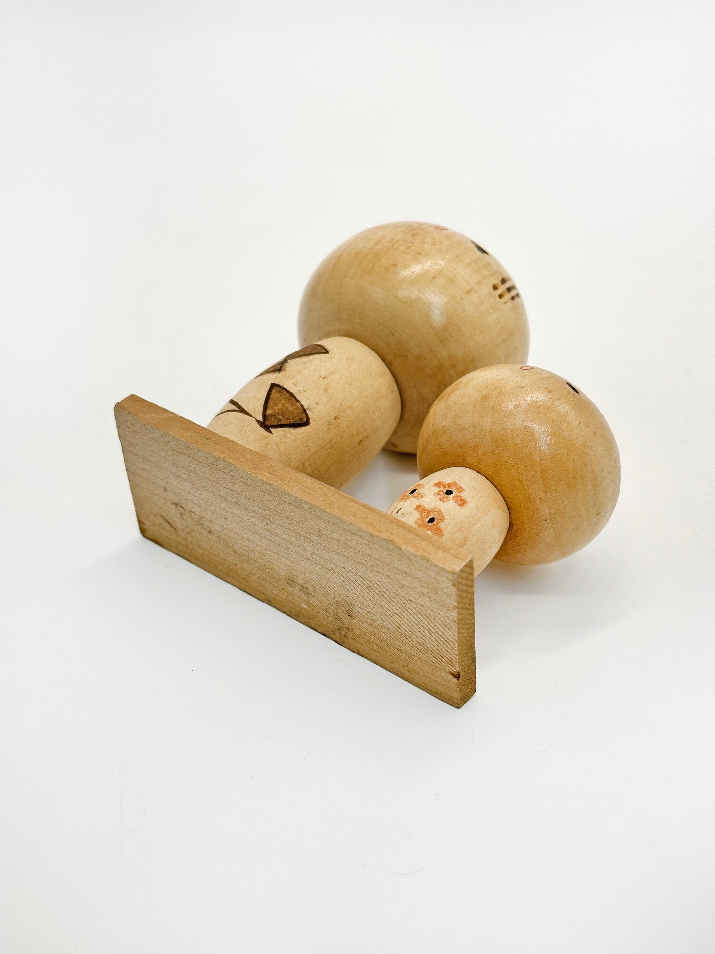 K10194 - Sōsaku Kokeshi by Isamu Yamakawa 山川いさむ