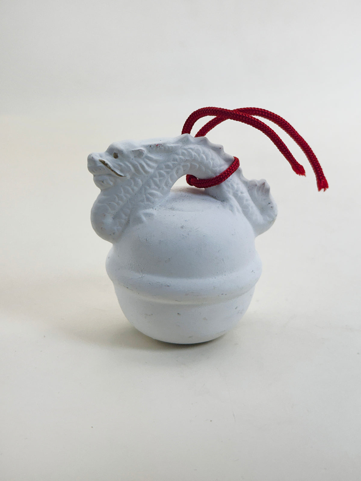 CB341 - Kyō Ningyō Dorei Clay Bell Dragon 京人形