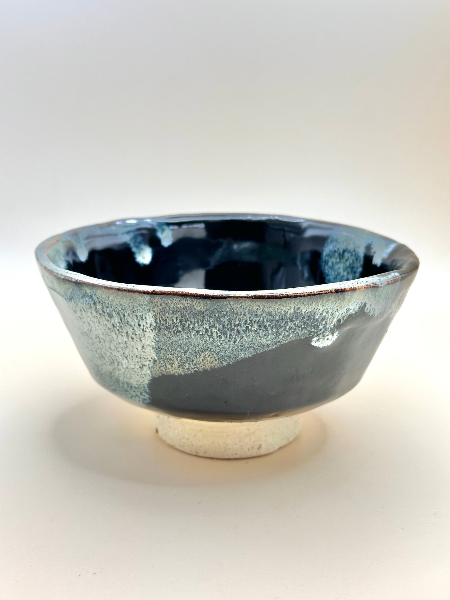 TC22 - Bol à thé Chawan Kobushi-yaki こぶ志焼