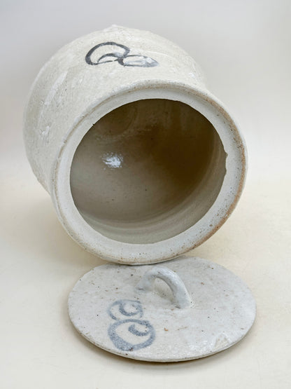TB312 -  Karatsu-yaki water jar mizusashi 唐津焼