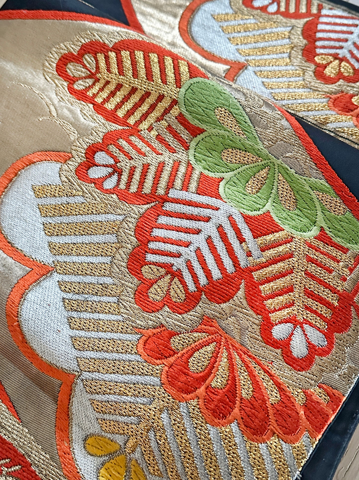 FA19 - Shōchikubai Soie Fukuro Obi 正絹 袋帯