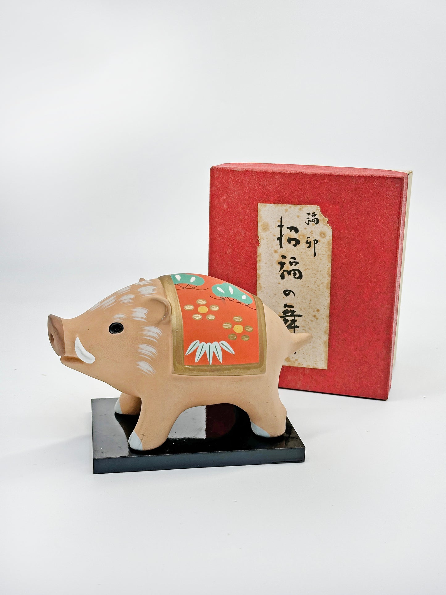 FT343 - Sanglier Kyo Ningyo par Oda Masuzo