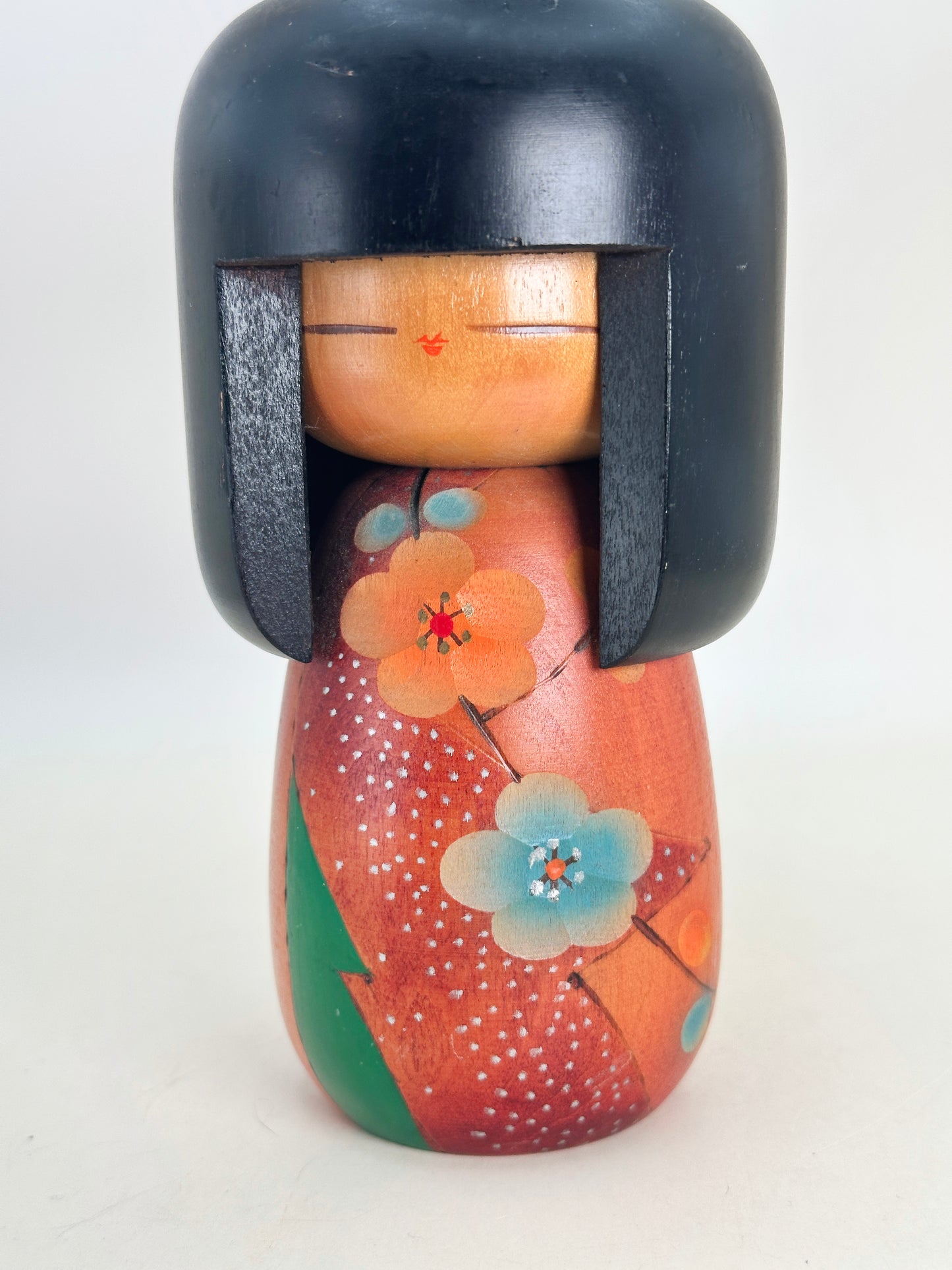 K15122 - Kokeshi Sosaku par Sōgen 草玄