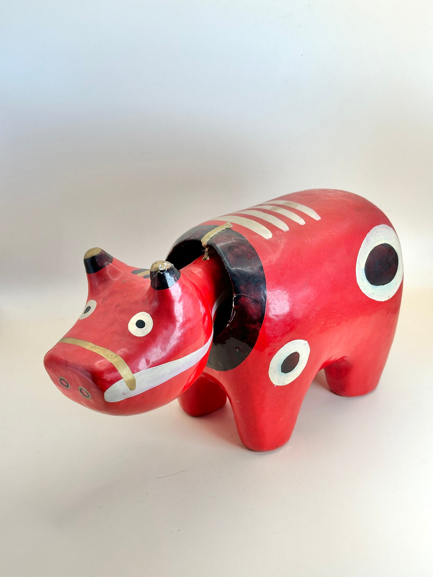 FT232 - Hariko Akabeko – Papier Mâché Vache Rouge 赤べこ