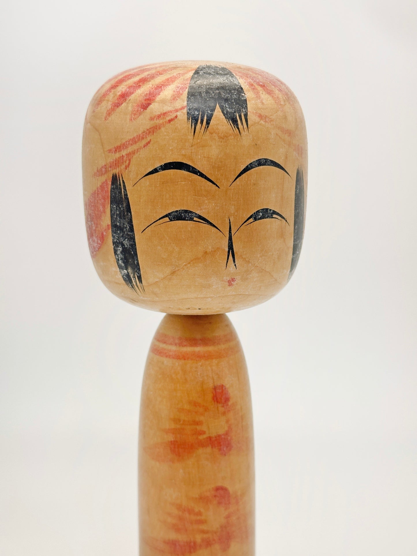 K25135 - Traditional Togatta kokeshi by Fumio Sato 佐藤文男