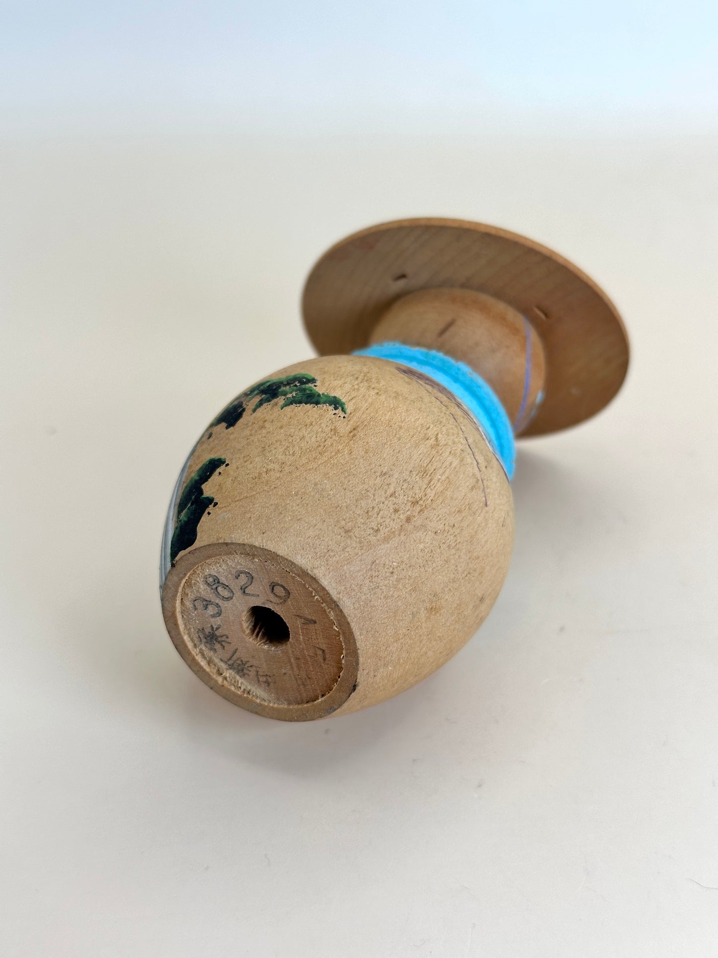 K10140 - Omiyage Kokeshi du barrage de Sakuma 佐久間ダム