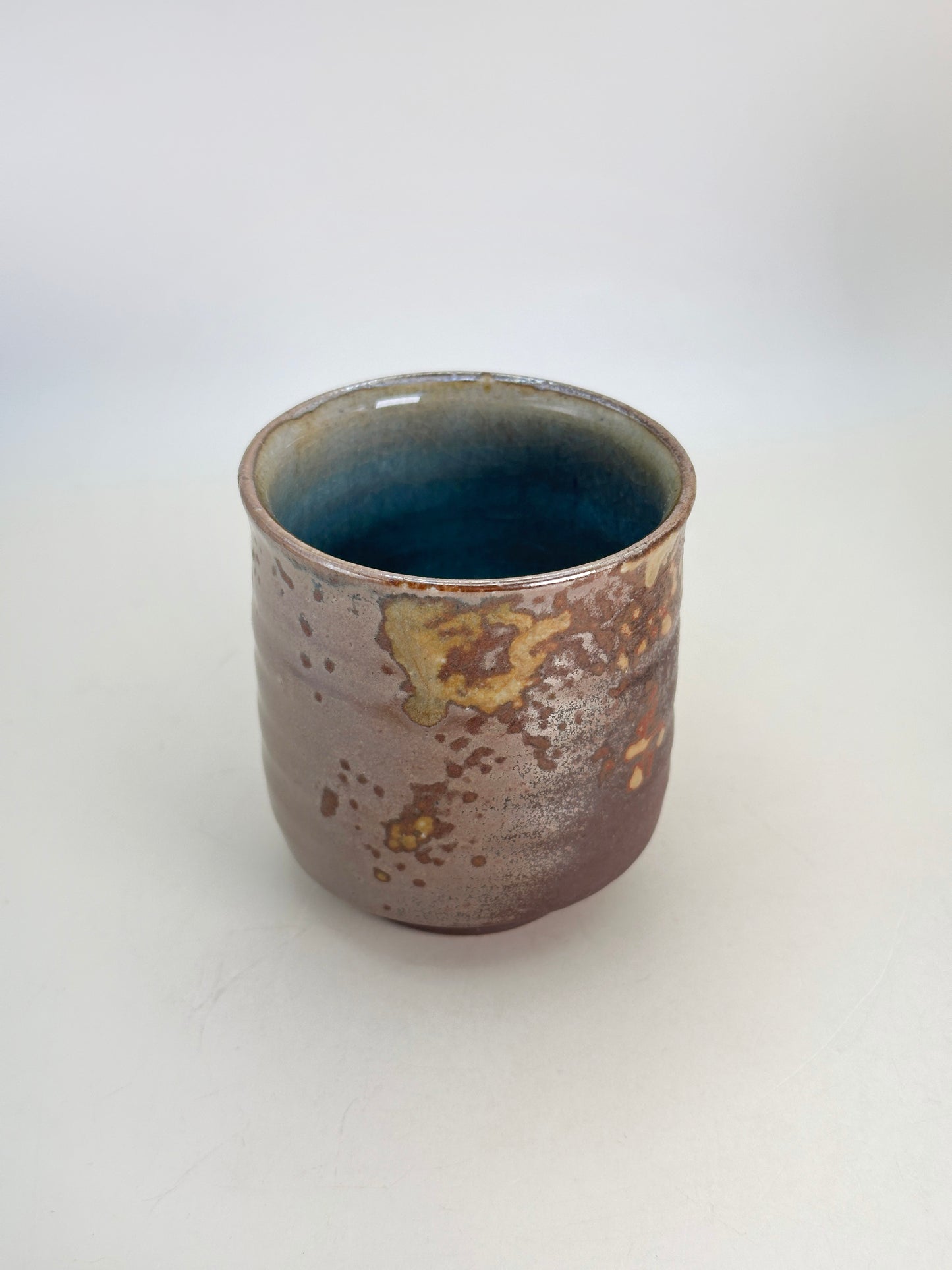 TB207 - Tasse à thé Yunomi en Shōdai-yaki 小岱焼