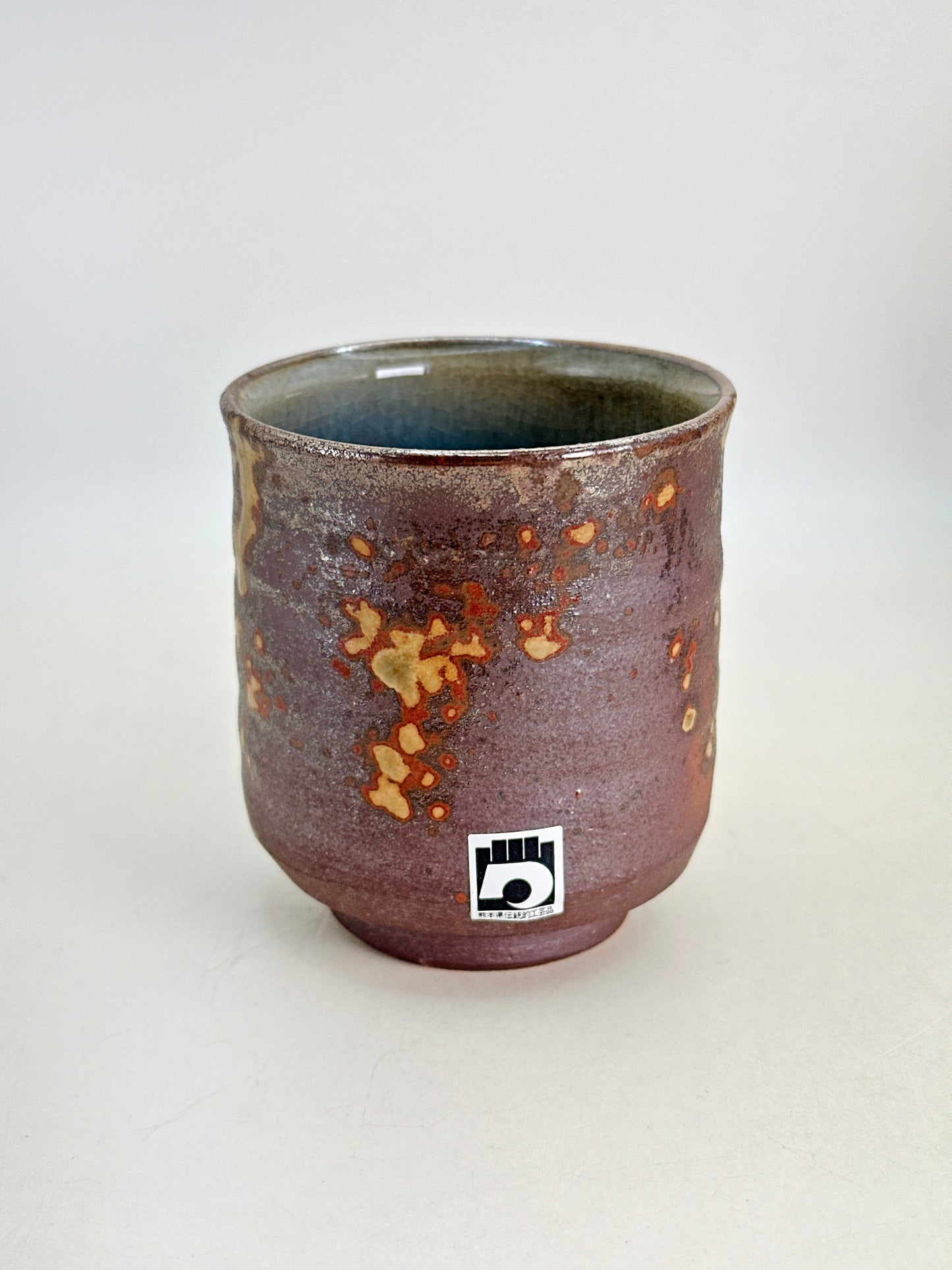 TB207 - Tasse à thé Yunomi en Shōdai-yaki 小岱焼