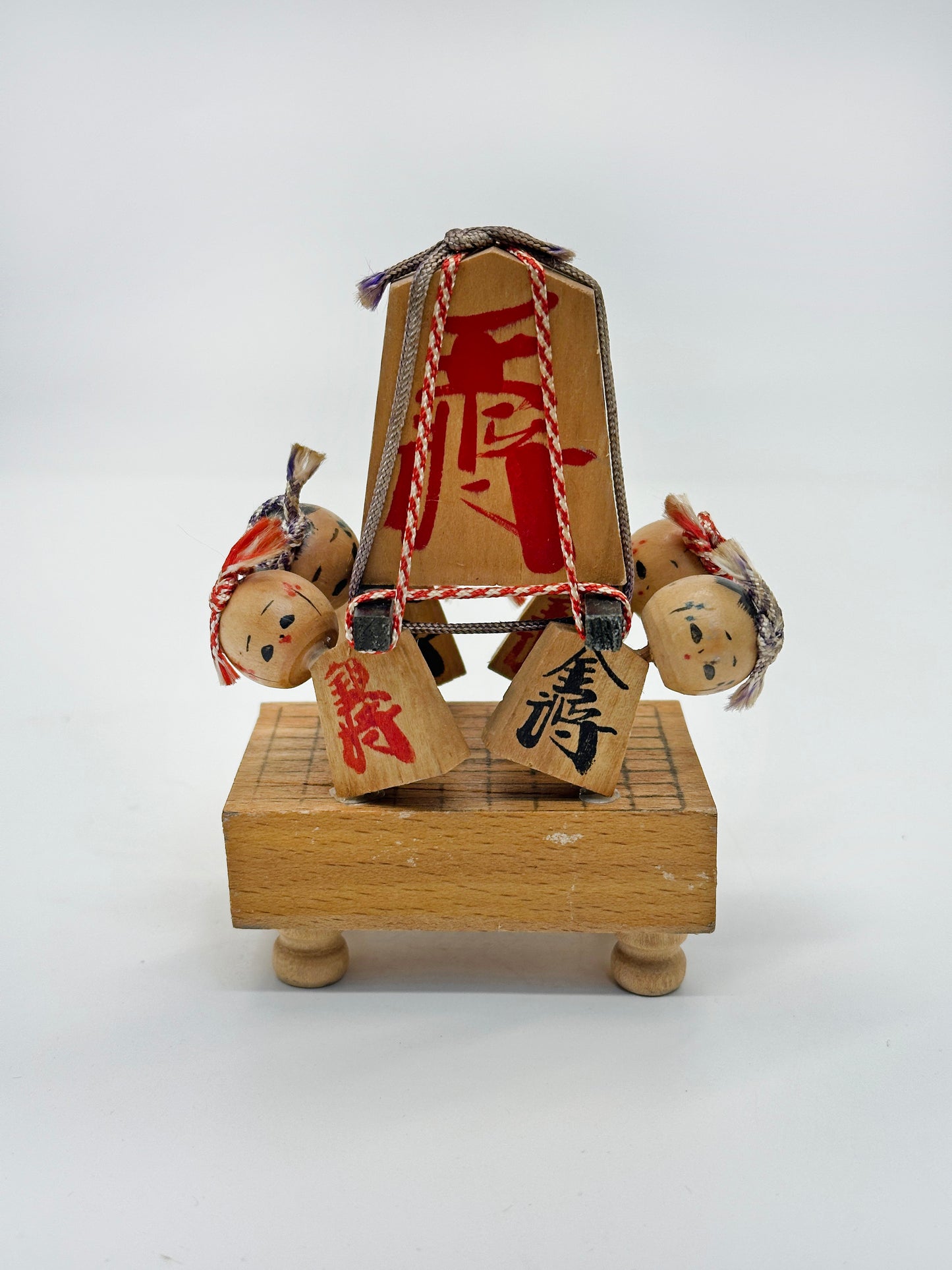 K10195 - Poupée kokeshi d'échecs Shogi Omikoshi 将棋おみこし
