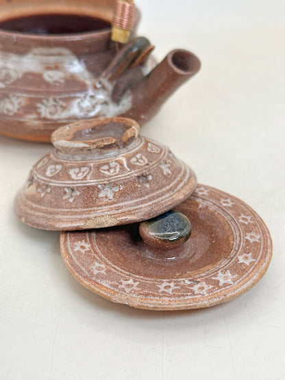 TB318 - Mishima Marugata Dobin-mushi Teapot 土瓶蒸し