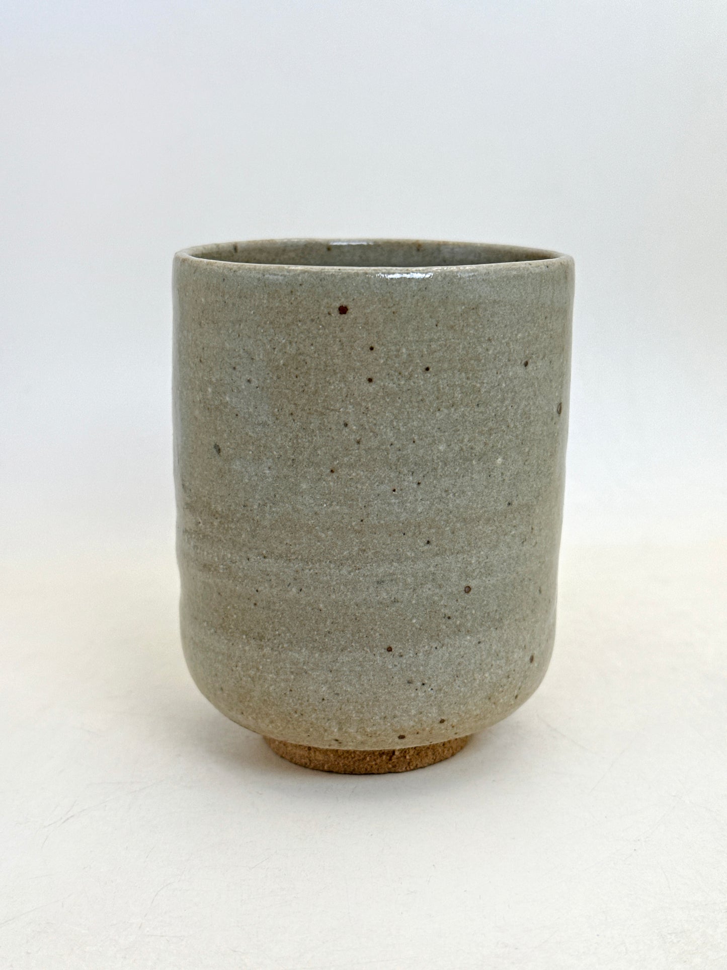 TB317 - Karatsu-yaki Yunomi Tea Cup 唐津焼