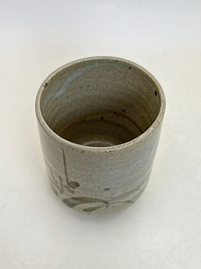 TB317 - Karatsu-yaki Yunomi Tea Cup 唐津焼
