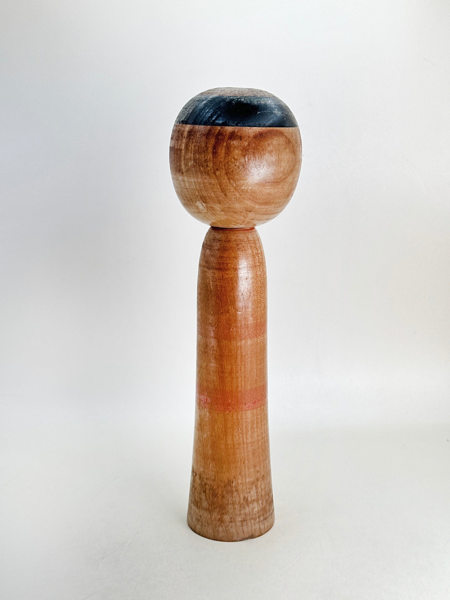 K25139 - Yajiro Kokeshi by Keimi Niiyama 新山慶美