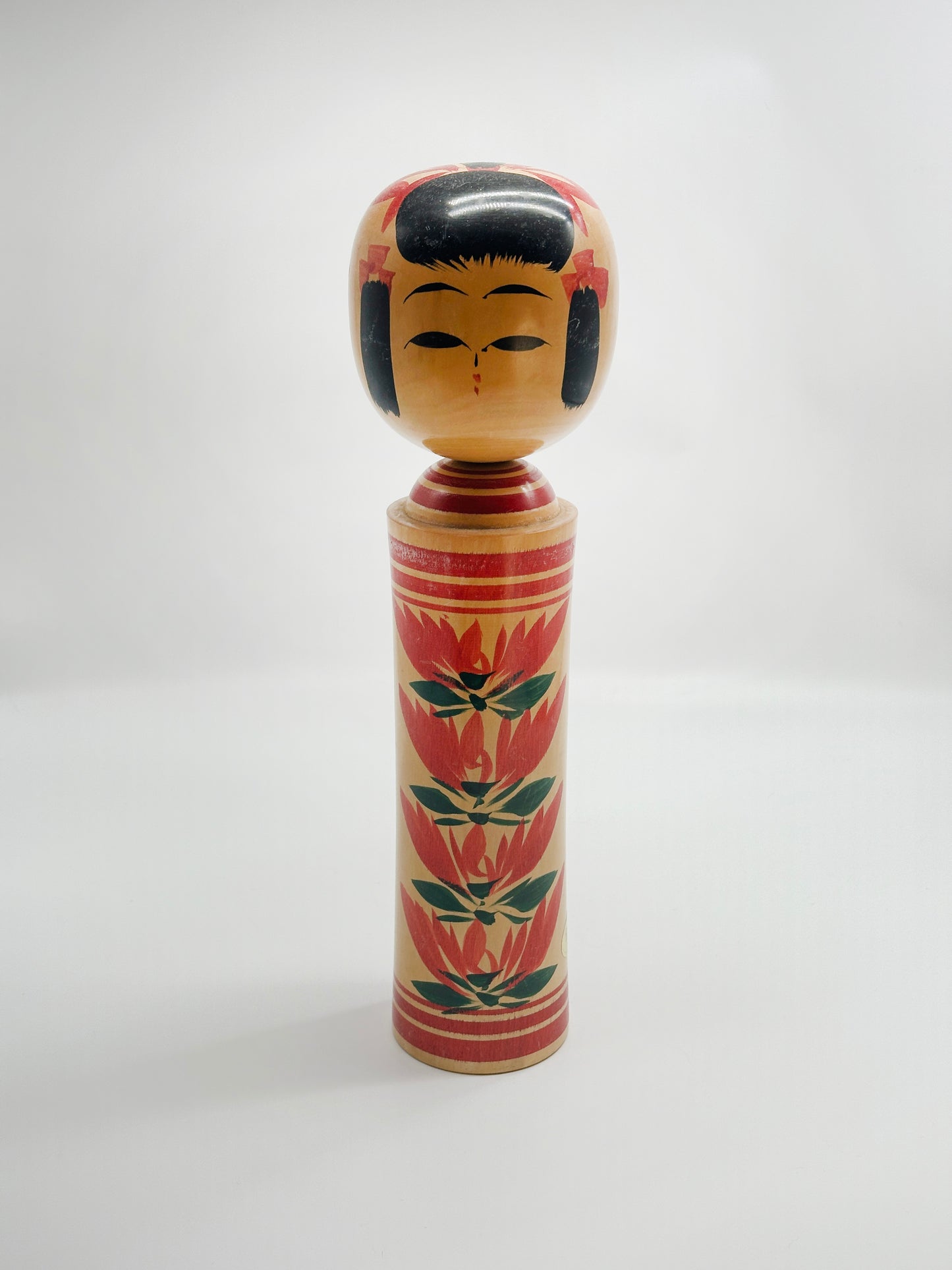 K35009 - Traditional Togatta Kokeshi by Satō Yasuo 佐藤保男