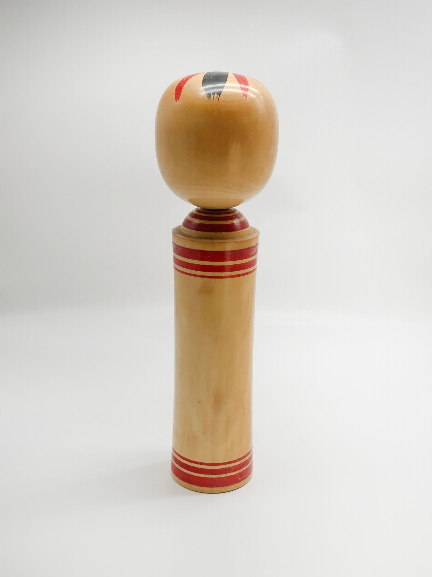 K35009 - Traditional Togatta Kokeshi by Satō Yasuo 佐藤保男