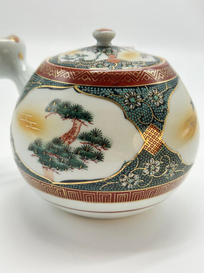 TB58 - Théière Kutani Ware "Trois amis de l'hiver" 歳寒三友