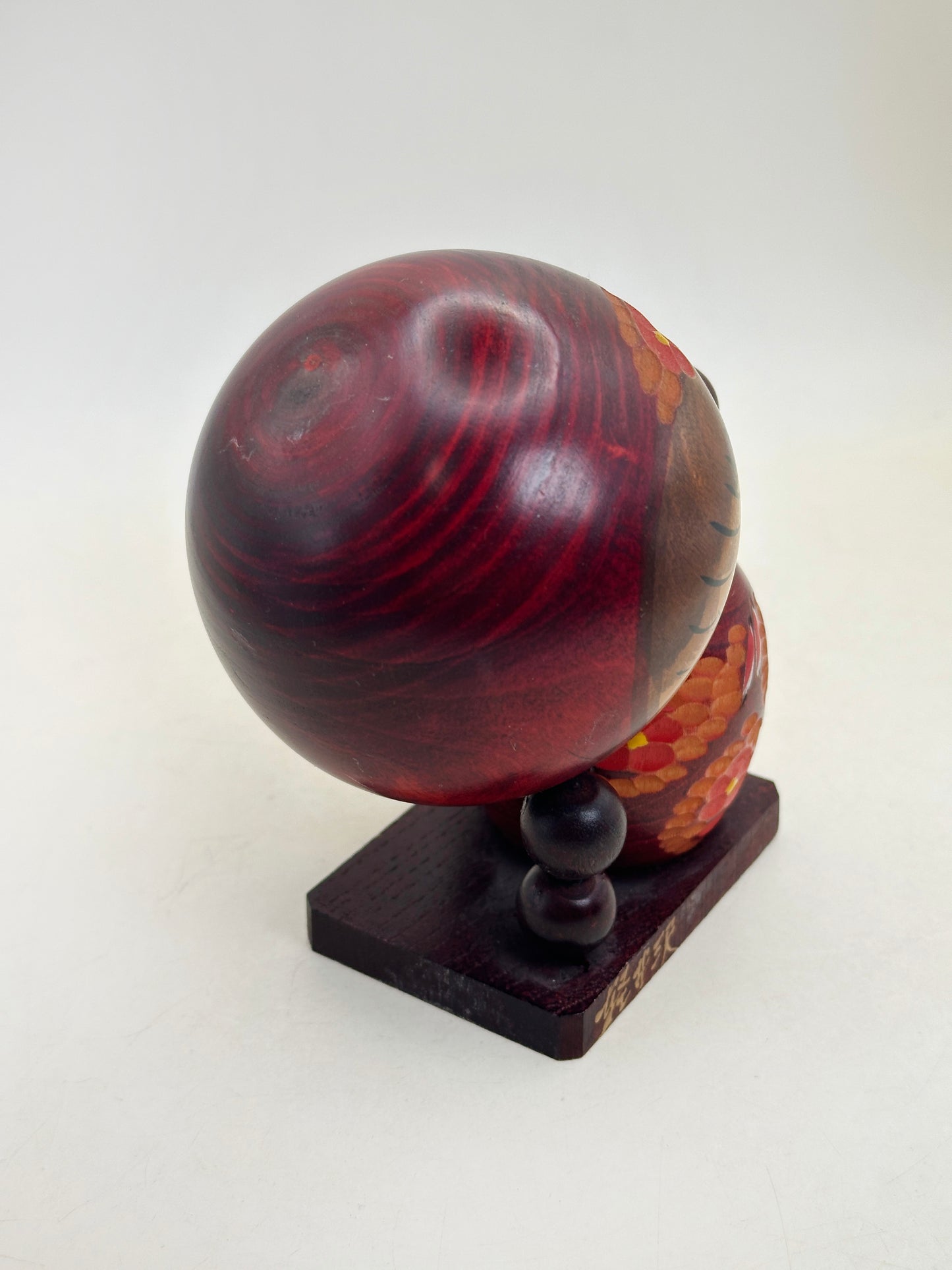 K10239 - Sosaku Kokeshi by Tamura Chie 田村千栄
