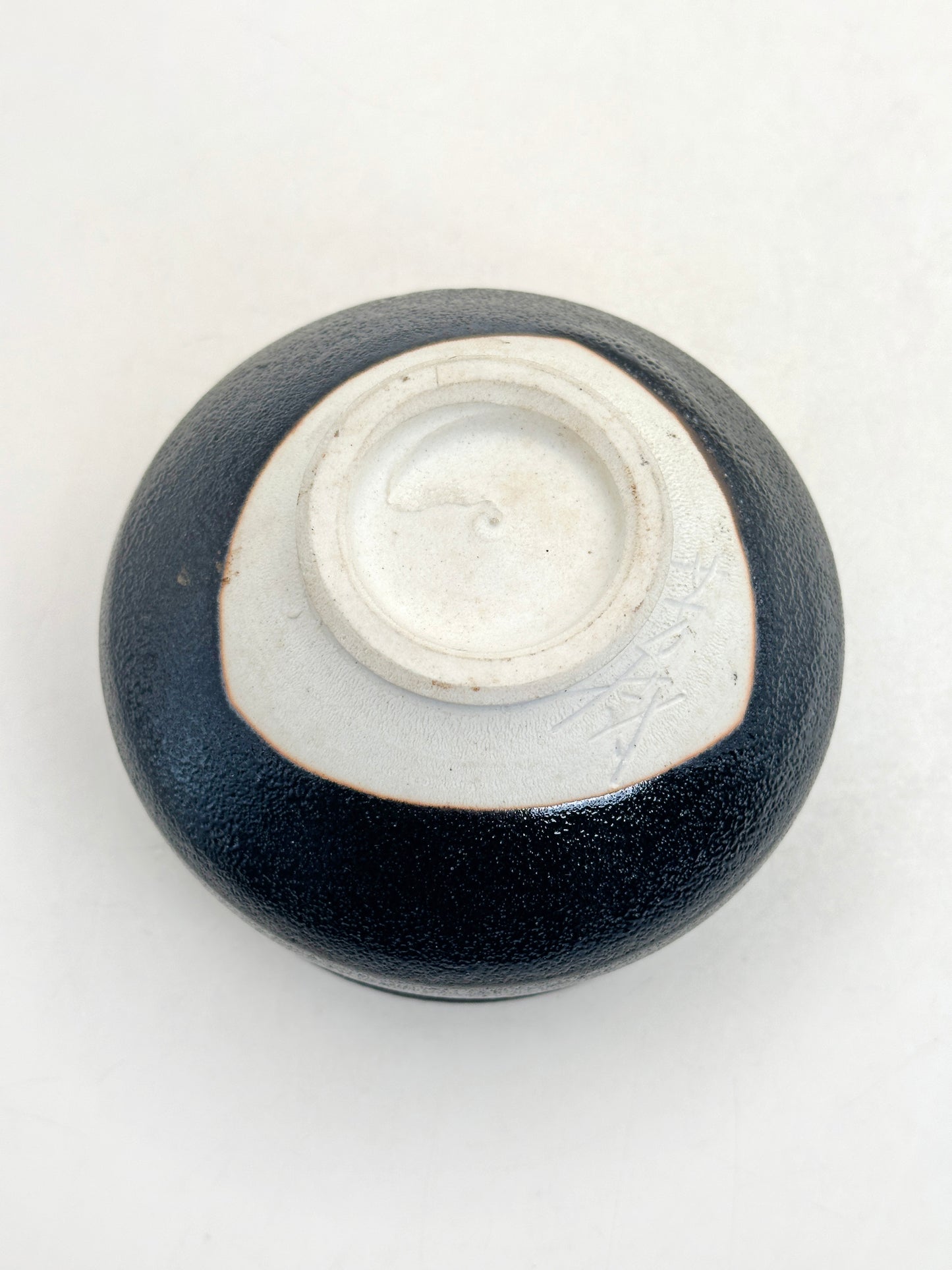 TC111 - Seto-yaki Chawan Matcha Bowl by Yoshiki Sugiura 杉浦芳樹